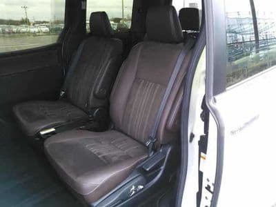 TOYOTA Esquire, 2018 год., лот 35 - фото 9