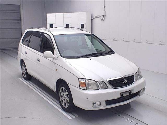 TOYOTA Gaia, 2003 год., лот 70016