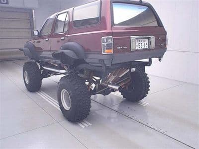 TOYOTA Hilux Surf, 1990 год., лот 5761 - фото 2