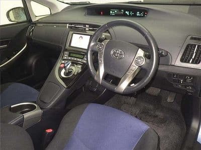 TOYOTA Prius Phv, 2015 год., лот 5555 - фото 3