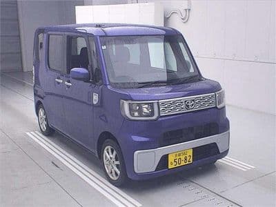 TOYOTA Pixis Mega, 2016 год., лот 70102