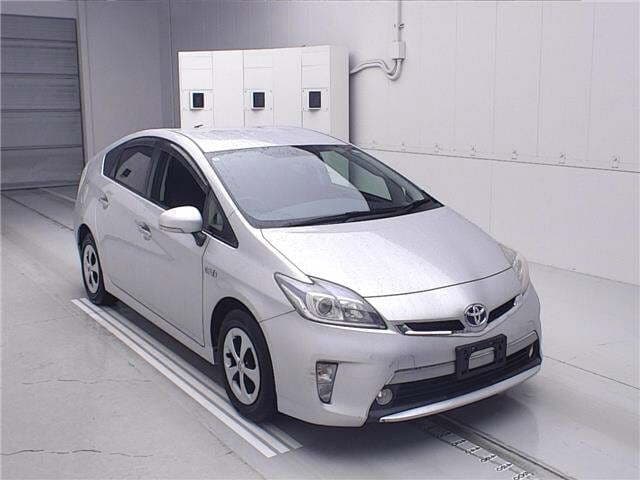TOYOTA Prius Phv, 2013 год., лот 5788
