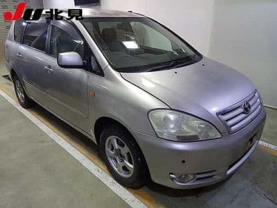 TOYOTA Ipsum, 2001 год., лот 6001