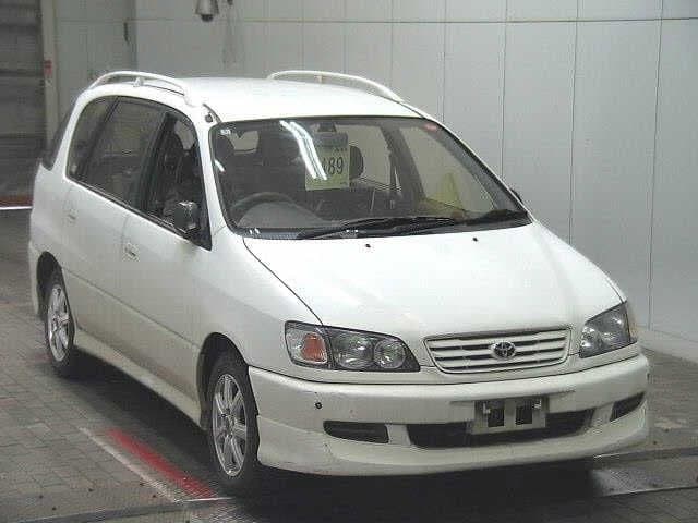TOYOTA Ipsum, 1998 год., лот 2489