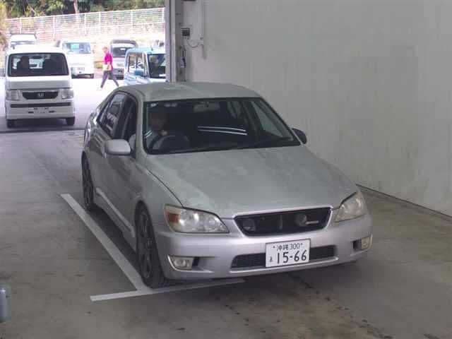 TOYOTA Altezza, 1998 год., лот 323