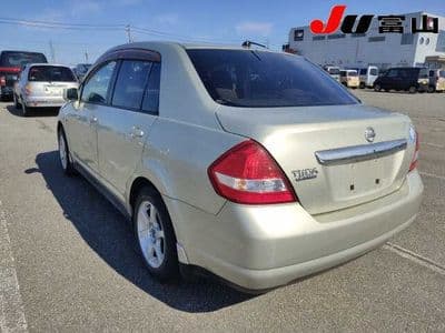 NISSAN Tiida Latio, 2005 год., лот 1003 - фото 2