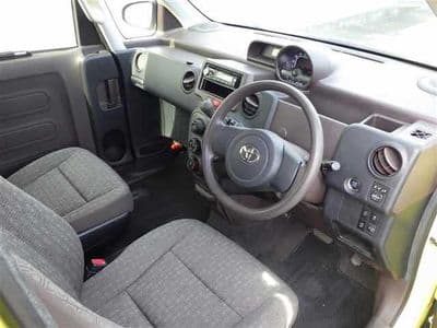 TOYOTA Spade, 2012 год., лот 8 - фото 3