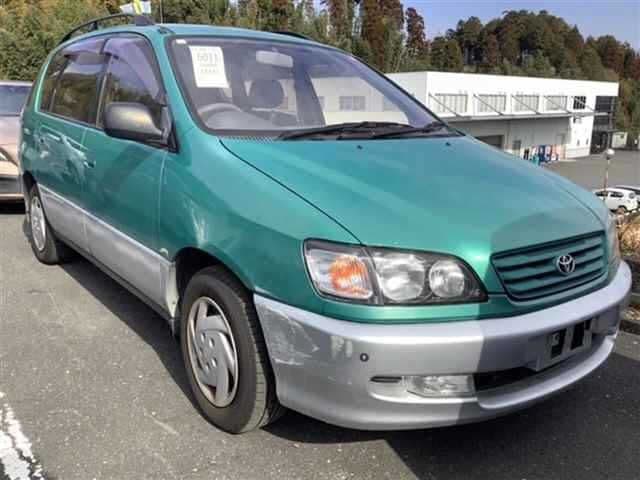 TOYOTA Ipsum, 1996 год., лот 5011