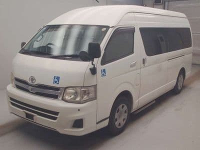TOYOTA Regius Ace Commuter, 2012 год., лот 4813