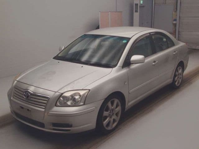 TOYOTA Avensis Sedan, 2004 год., лот 9038