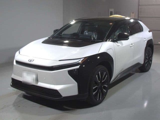 TOYOTA Bz4x, 2025 год., лот 2084