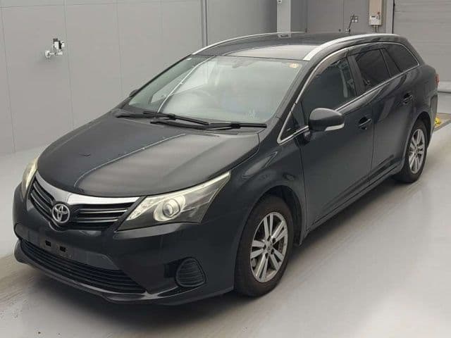 TOYOTA Avensis Wagon, 2012 год., лот 4258