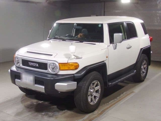 TOYOTA Fj Cruiser, 2014 год., лот 2033
