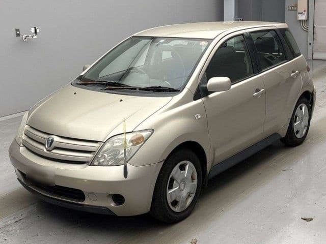 TOYOTA Ist, 2002 год., лот 4055
