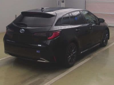 TOYOTA Corolla Touring, 2023 год., лот 70064 - фото 2