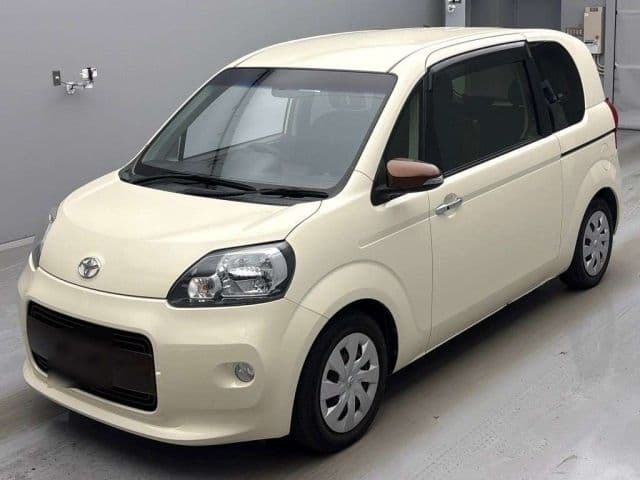 TOYOTA Porte, 2015 год., лот 476
