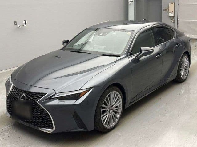 LEXUS Is, 2023 год., лот 10003