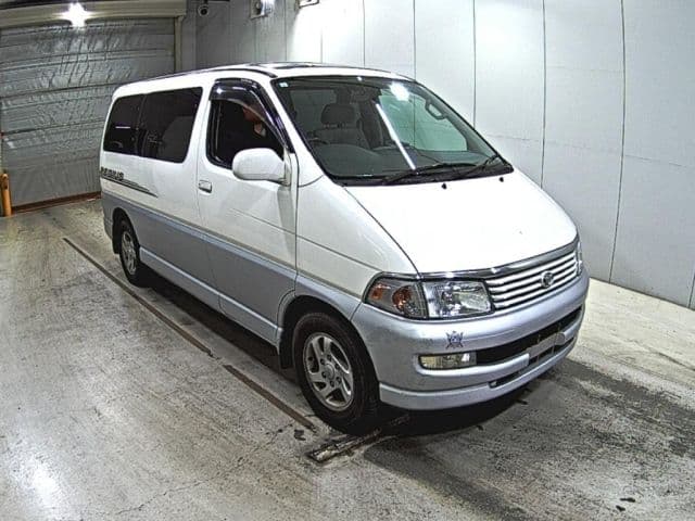 TOYOTA Hiace Regius, 1999 год., лот 2186