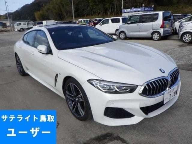 BMW 8 series, 2021 год., лот 3832