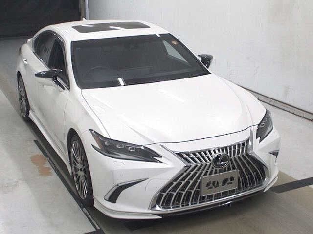 LEXUS Es, 2023 год., лот 3017