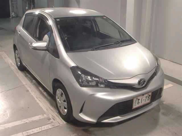 TOYOTA Vitz, 2016 год., лот 8215