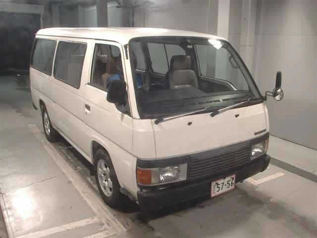 NISSAN Caravan, 1990 год., лот 101