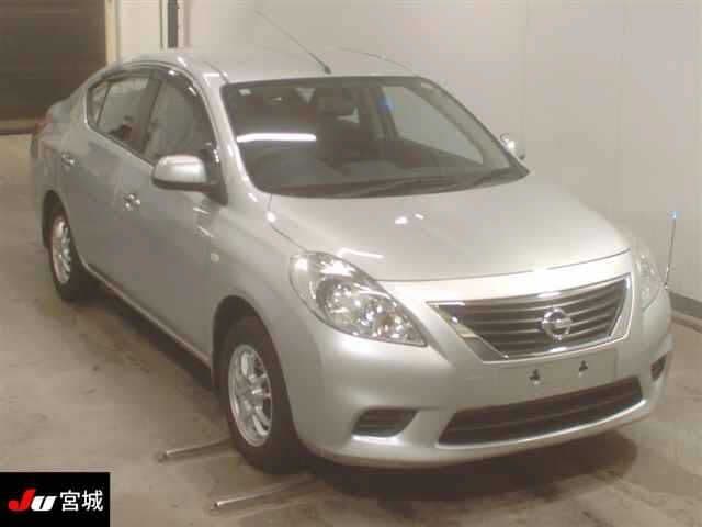 NISSAN Tiida Latio, 2013 год., лот 4360