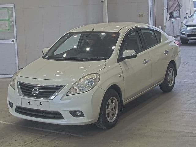 NISSAN Latio, 2013 год., лот 4007