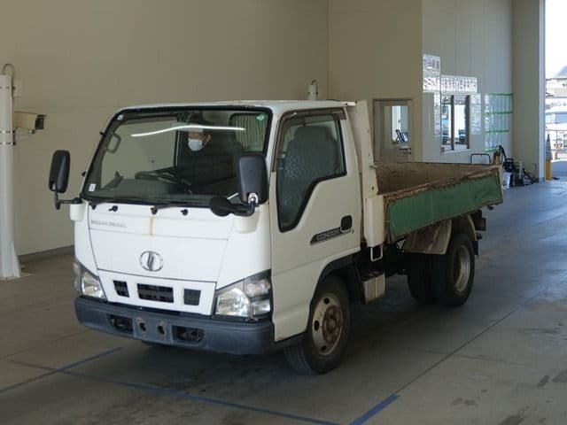 NISSAN Truck, 2006 год., лот 1019
