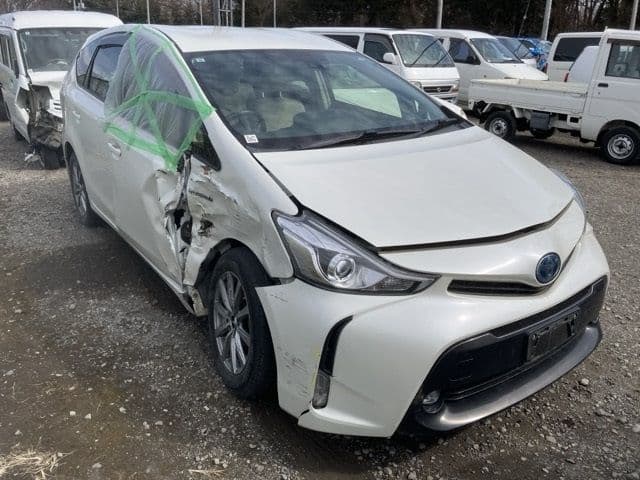 TOYOTA Prius Alpha, 2015 год., лот 80038