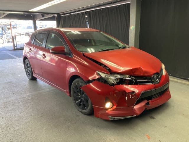 TOYOTA Auris, 2013 год., лот 4018