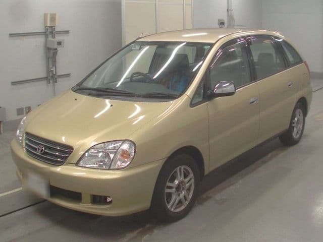 TOYOTA Nadia, 2000 год., лот 10094
