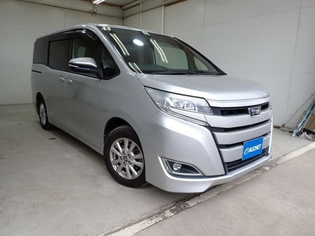 TOYOTA Noah, 2017 год., лот 13003