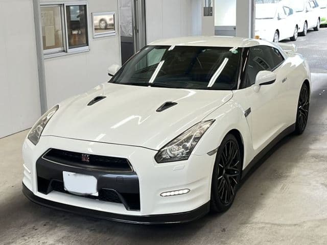NISSAN Gt R, 2011 год., лот 10