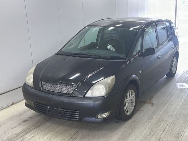 TOYOTA Opa, 2001 год., лот 1007