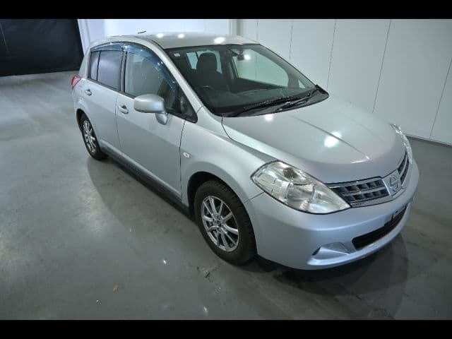 NISSAN Tiida, 2010 год., лот 29159