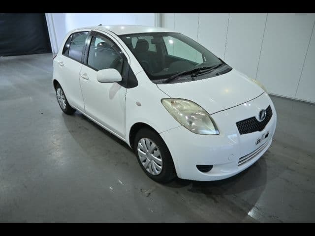 TOYOTA Vitz, 2005 год., лот 29162