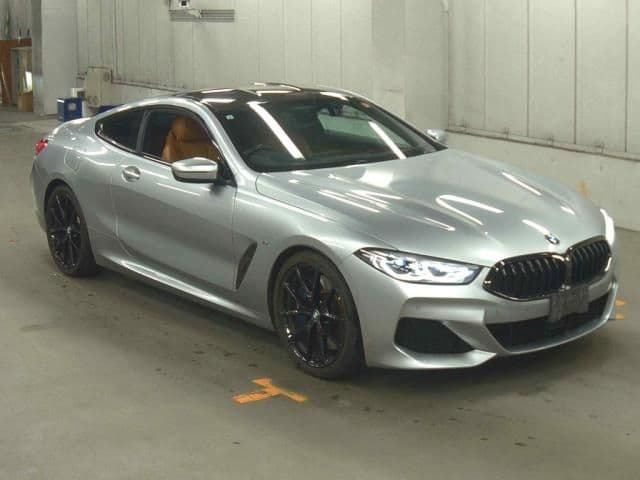 BMW 8 series, 2021 год., лот 683