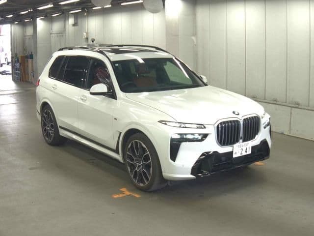 BMW X7, 2024 год., лот 340