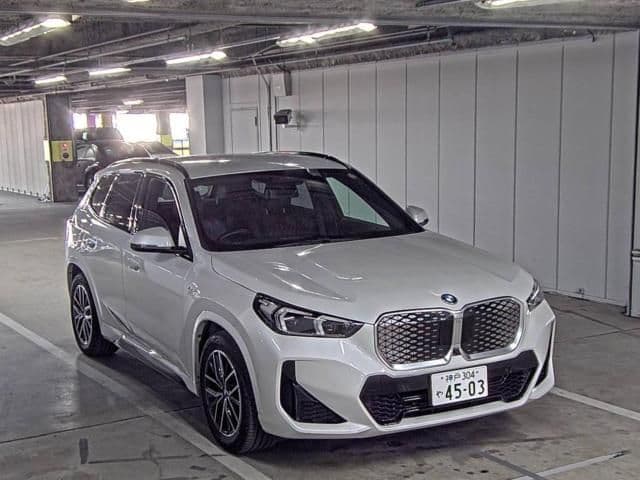 BMW Ix1, 2024 год., лот 133