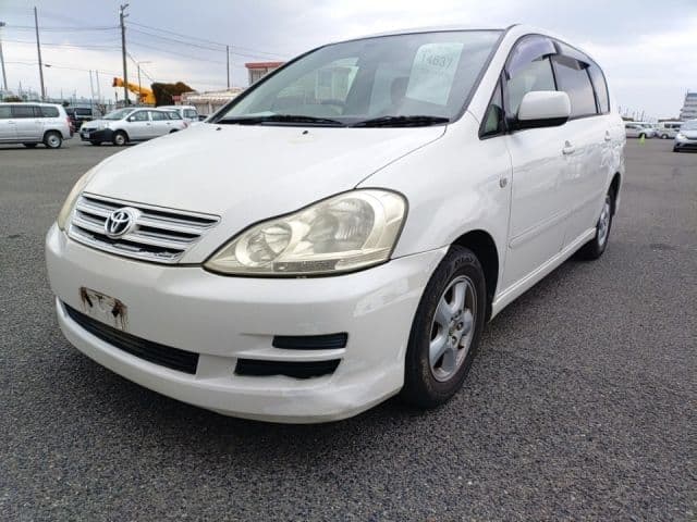 TOYOTA Ipsum, 2004 год., лот 14537
