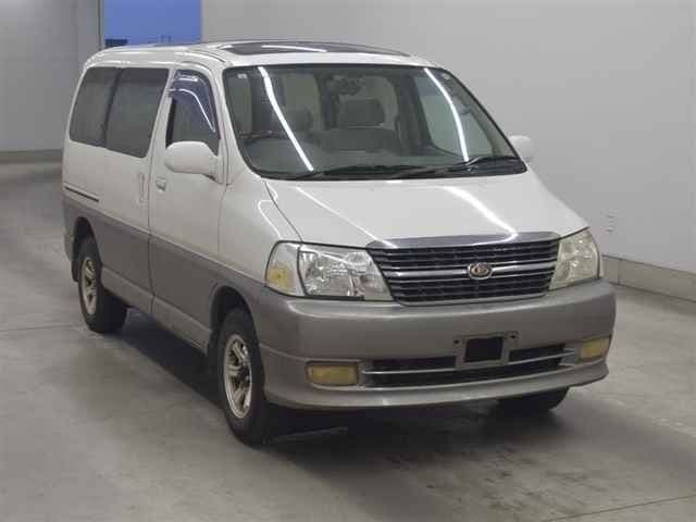 TOYOTA Granvia, 2000 год., лот 70099