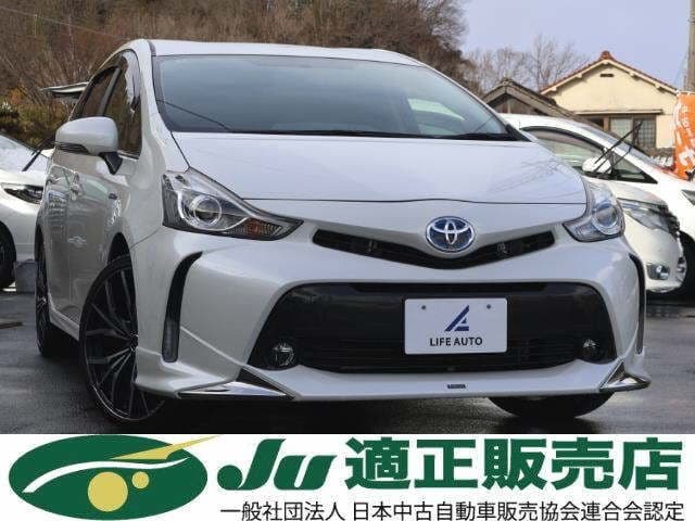 TOYOTA Prius Alpha, 2016 год., лот 90128