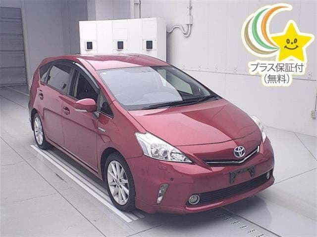 TOYOTA Prius Alpha, 2015 год., лот 5741