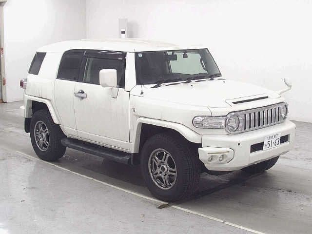 TOYOTA Fj Cruiser, 2011 год., лот 2039