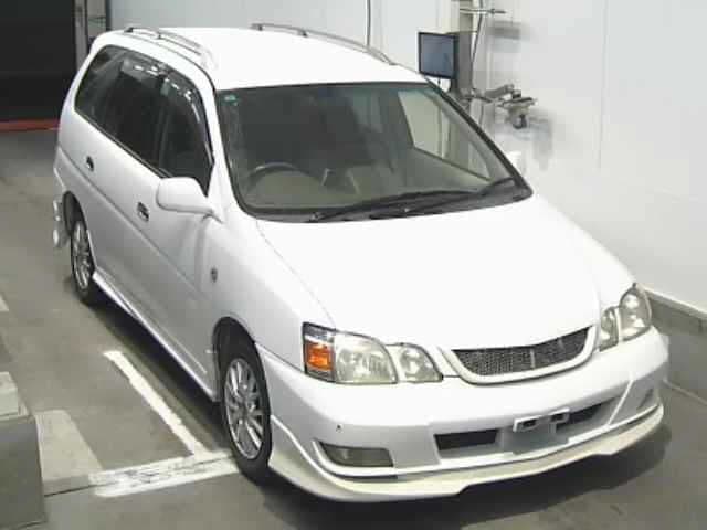 TOYOTA Gaia, 2001 год., лот 4021