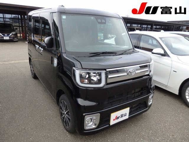 TOYOTA Pixis Mega, 2022 год., лот 9037