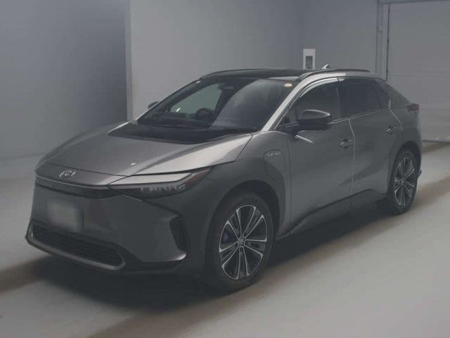 TOYOTA Bz4x, 2022 год., лот 22067