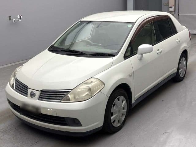 NISSAN Tiida Latio, 2005 год., лот 4312