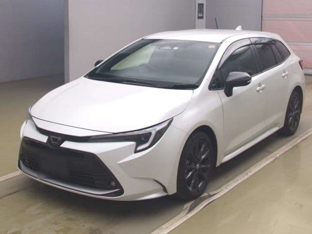 TOYOTA Corolla Touring, 2023 год., лот 72125